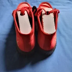 Clarks Torhill Love Spell Boots Red Velvet Men\'s Size 12 Clarks | Shoes | Clarks Torhill Love Spell Boots Red Velvet  main image 2